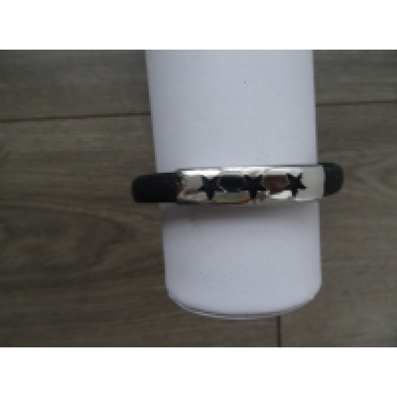 Armband rubber met rvs schildje 3 sterren